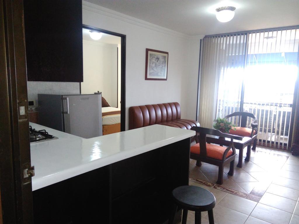 Ribera Del Rio Av 2Da Norte Cali Exterior photo