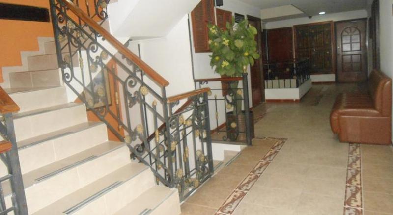 Ribera Del Rio Av 2Da Norte Cali Exterior photo
