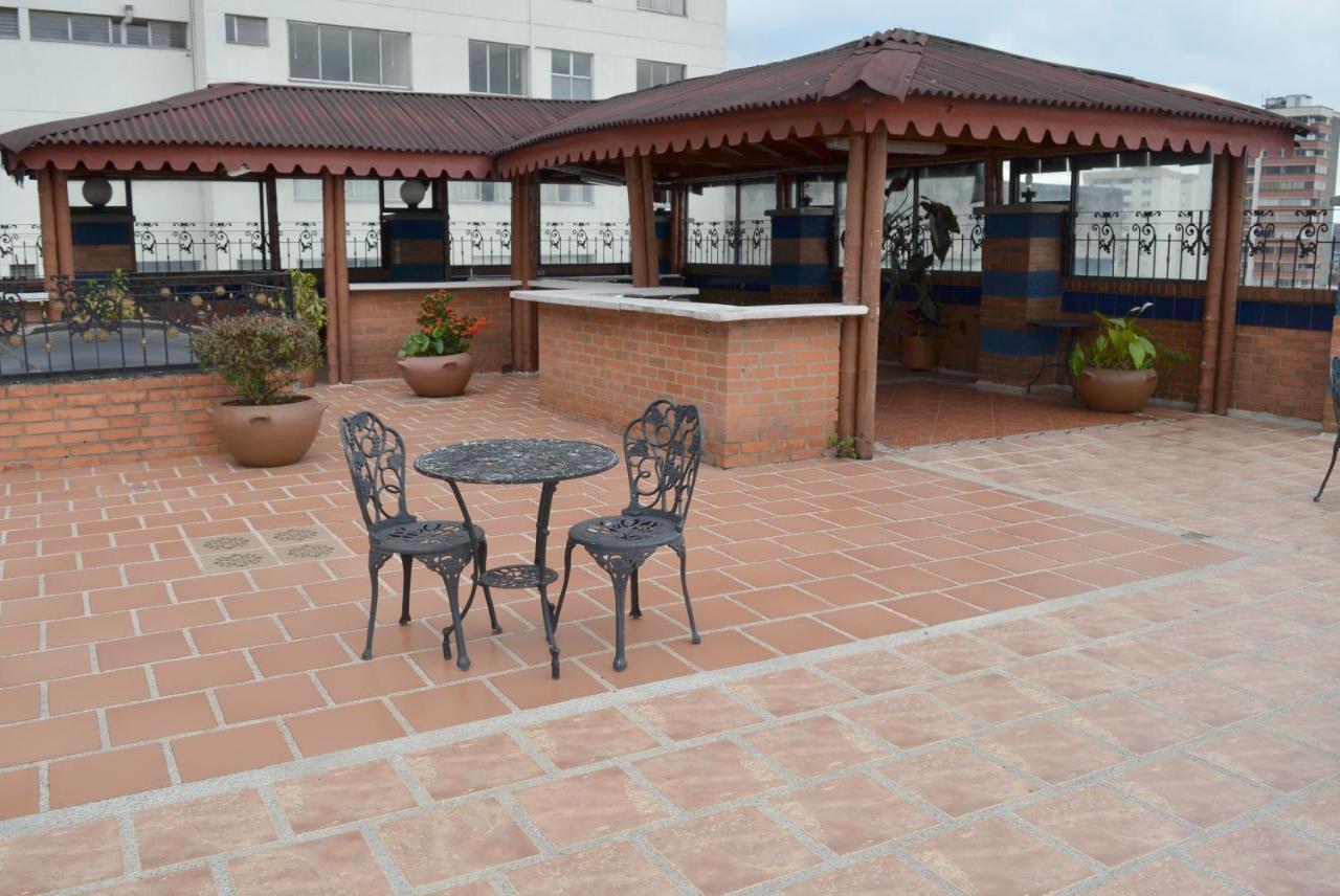 Ribera Del Rio Av 2Da Norte Cali Exterior photo